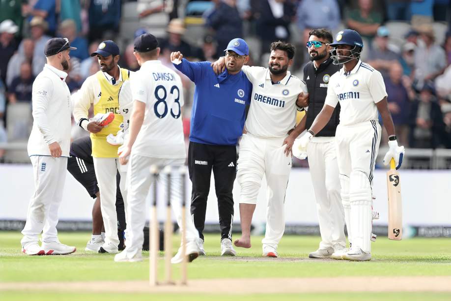 “I’m really frustrated…” Rishabh Pant opens up about struggling with his foot injury